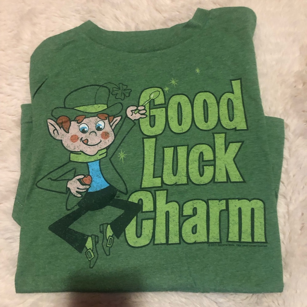 Boys Old Navy shirt
